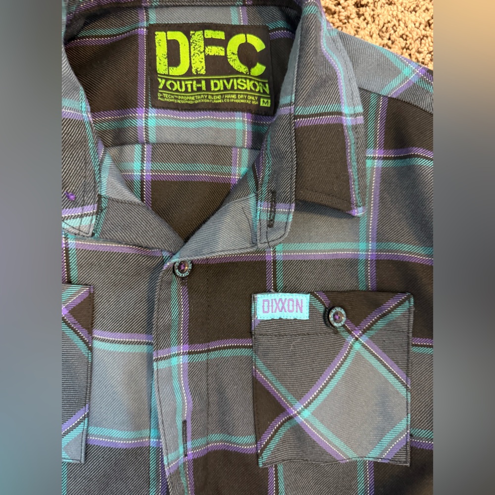 DIXXON Black and Purple Plaid Shirt boys medium Pet free